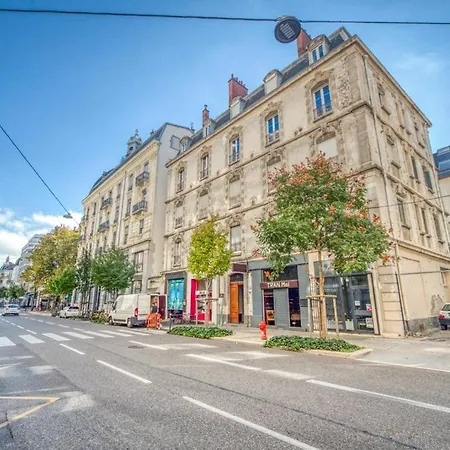 Le Beau Felix * Grenoble